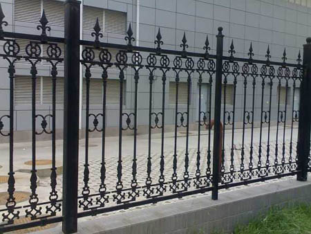 ����Χ��