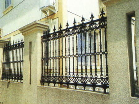 ����Χ��